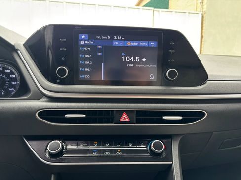 Used 2023 Hyundai Sonata SE FWD image 30