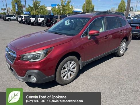 Used 2018 Subaru Outback 2.5i Premium AWD/4WD image 11