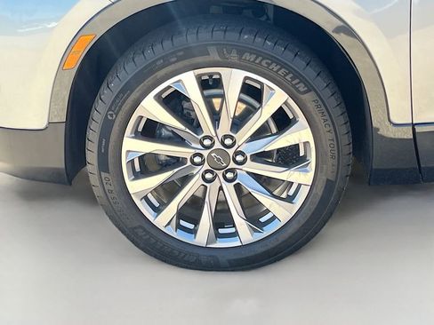 Used 2023 Chevrolet Blazer Premier w/ Driver Confidence II Package FWD image 32
