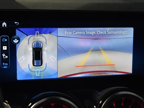 New 2026 Mercedes-Benz GLB 250 4MATIC image 11