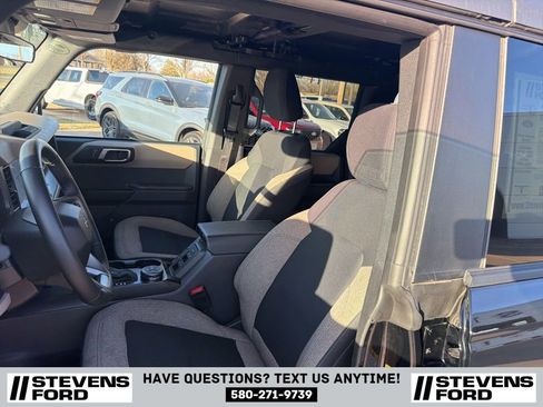 Used 2025 Ford Bronco Big Bend AWD/4WD image 12