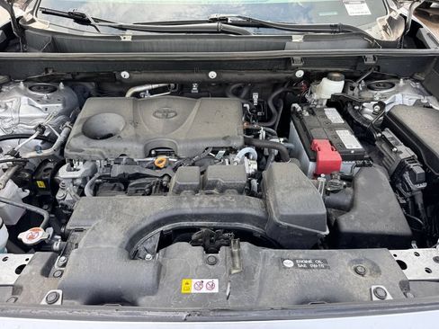 Used 2025 Toyota RAV4 XLE AWD/4WD image 18
