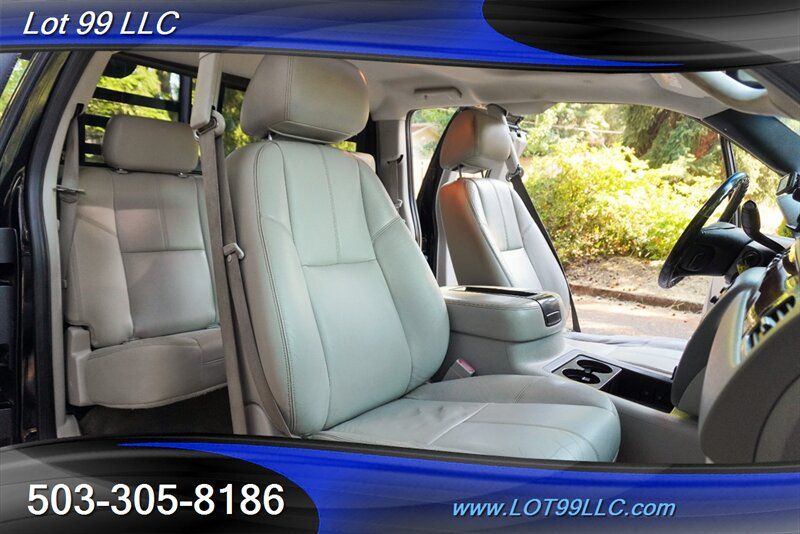 Used 2011 Chevrolet Silverado 3500 LTZ AWD/4WD image 17