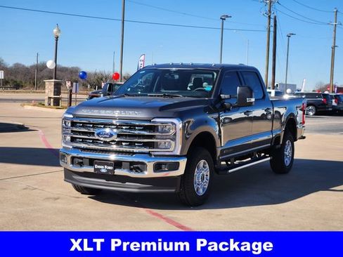 New 2026 Ford F250 XLT w/ XLT Premium Package image 3