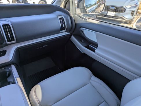 New 2025 Ford Expedition Max Active image 19