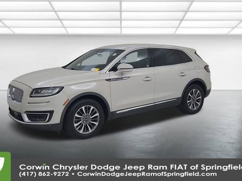Used 2019 Lincoln Nautilus Select w/ Cargo Utility Package image 7