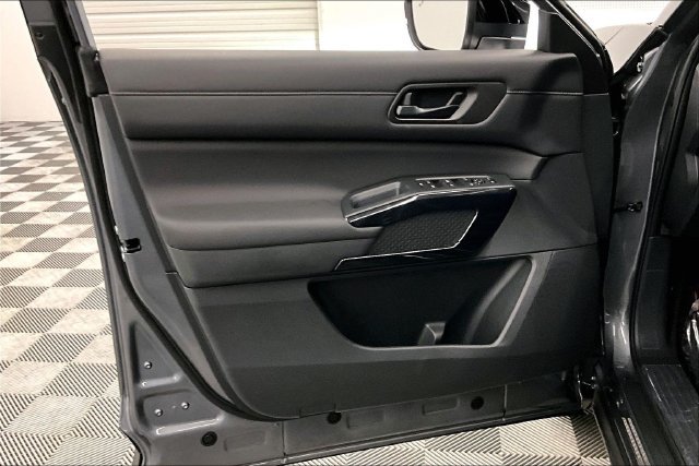 New 2026 Nissan Pathfinder SV FWD image 31