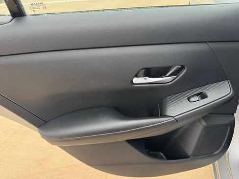 Used 2023 Nissan Sentra SV image 32