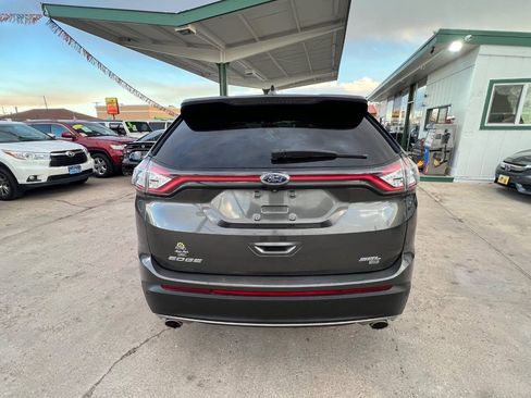 Used 2017 Ford Edge SEL AWD/4WD image 4