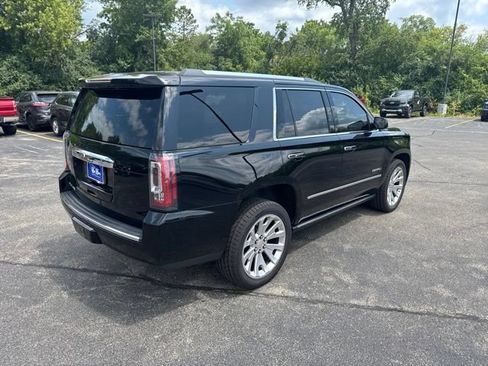Used 2017 GMC Yukon Denali w/ Open Road Package AWD/4WD image 14