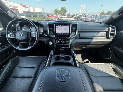 Used 2024 RAM 1500 Laramie RWD image 31
