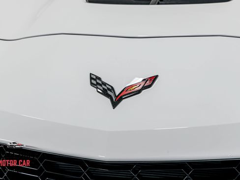 Used 2015 Chevrolet Corvette Z06 w/ 3LZ Preferred Equipment Group RWD image 48