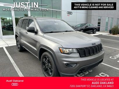 Used 2019 Jeep Grand Cherokee Laredo