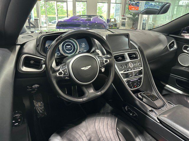 Used 2019 Aston Martin DB11 Volante RWD image 46
