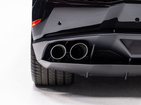 Used 2018 Lamborghini Huracan LP 610-4 AWD/4WD image 78