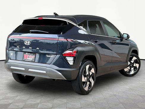 Used 2024 Hyundai Kona Limited AWD/4WD image 6