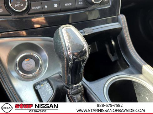 Used 2021 Nissan Maxima SR w/ Sport Mat Group image 29