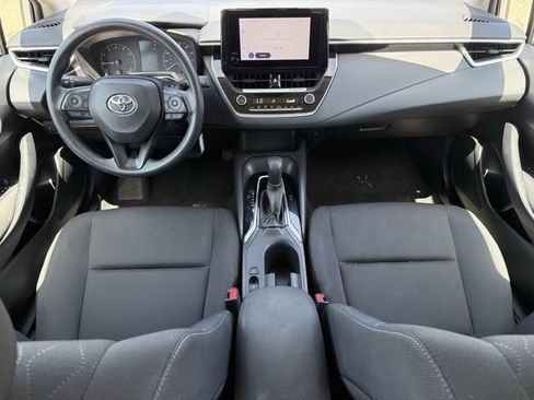 Used 2024 Toyota Corolla LE FWD image 11