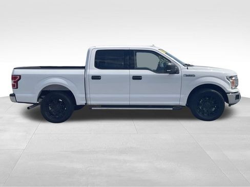 Used 2018 Ford F150 XLT w/ Equipment Group 301A Mid RWD image 2