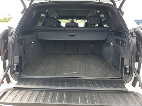 Used 2021 BMW X5 M50i w/ Premium Package image 20