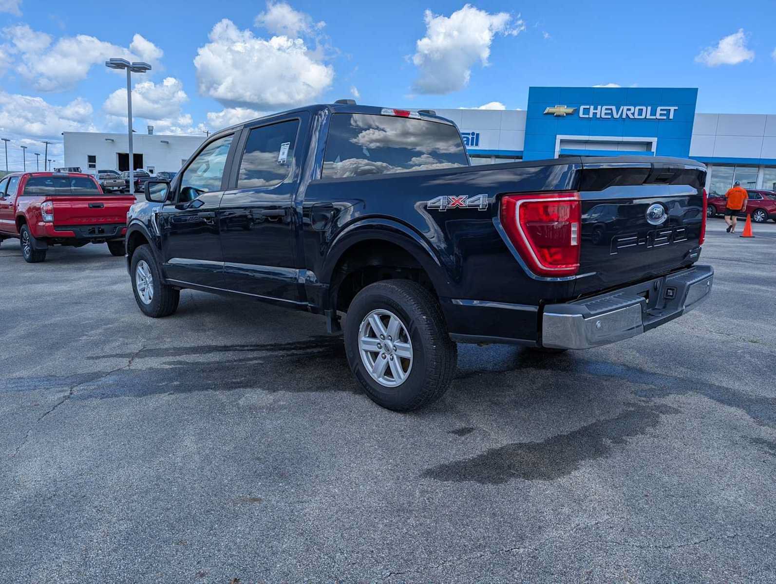 Used 2023 Ford F150 XLT AWD/4WD image 10