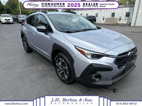 Used 2024 Subaru Crosstrek 2.0i Premium image 1