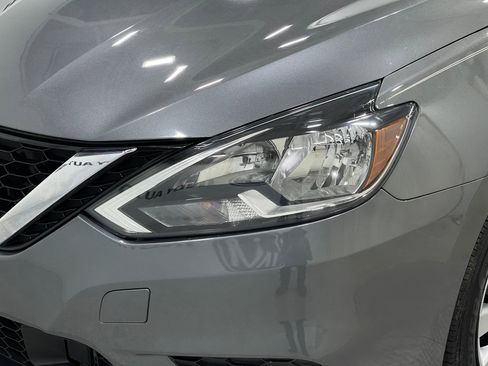 Used 2019 Nissan Sentra S image 29