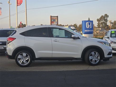 Used 2020 Honda HR-V EX image 3