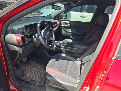 Used 2026 Chevrolet Equinox RS w/ Convenience Package III FWD image 9
