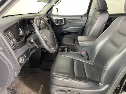 Used 2013 Honda Ridgeline RTL image 2