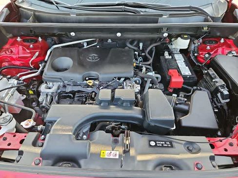 Used 2023 Toyota RAV4 LE FWD image 12