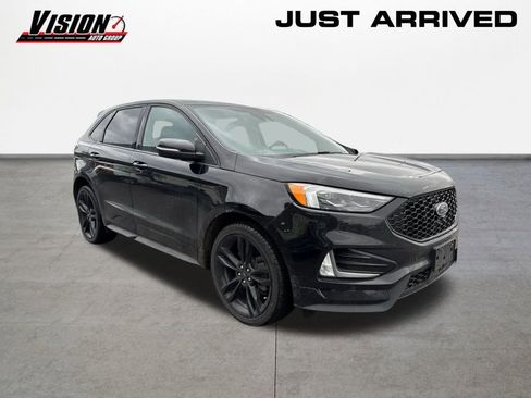 Used 2021 Ford Edge ST w/ Equipment Group 401A image 3
