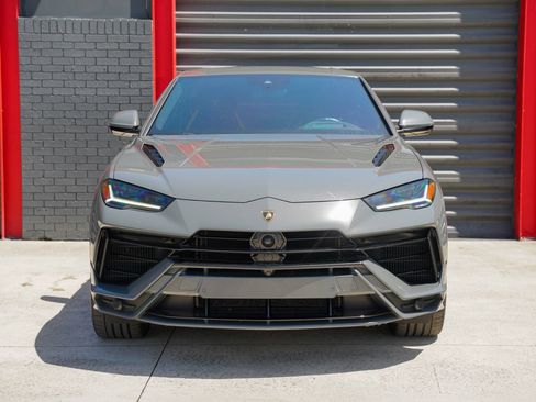 Used 2023 Lamborghini Urus S AWD/4WD image 3