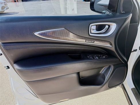 Used 2020 INFINITI QX60 Luxe w/ Essential Package image 20