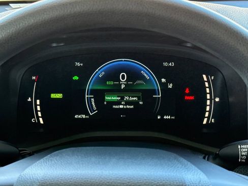 Used 2025 Toyota Camry LE FWD image 35
