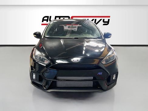 Used 2017 Ford Focus RS AWD/4WD image 2