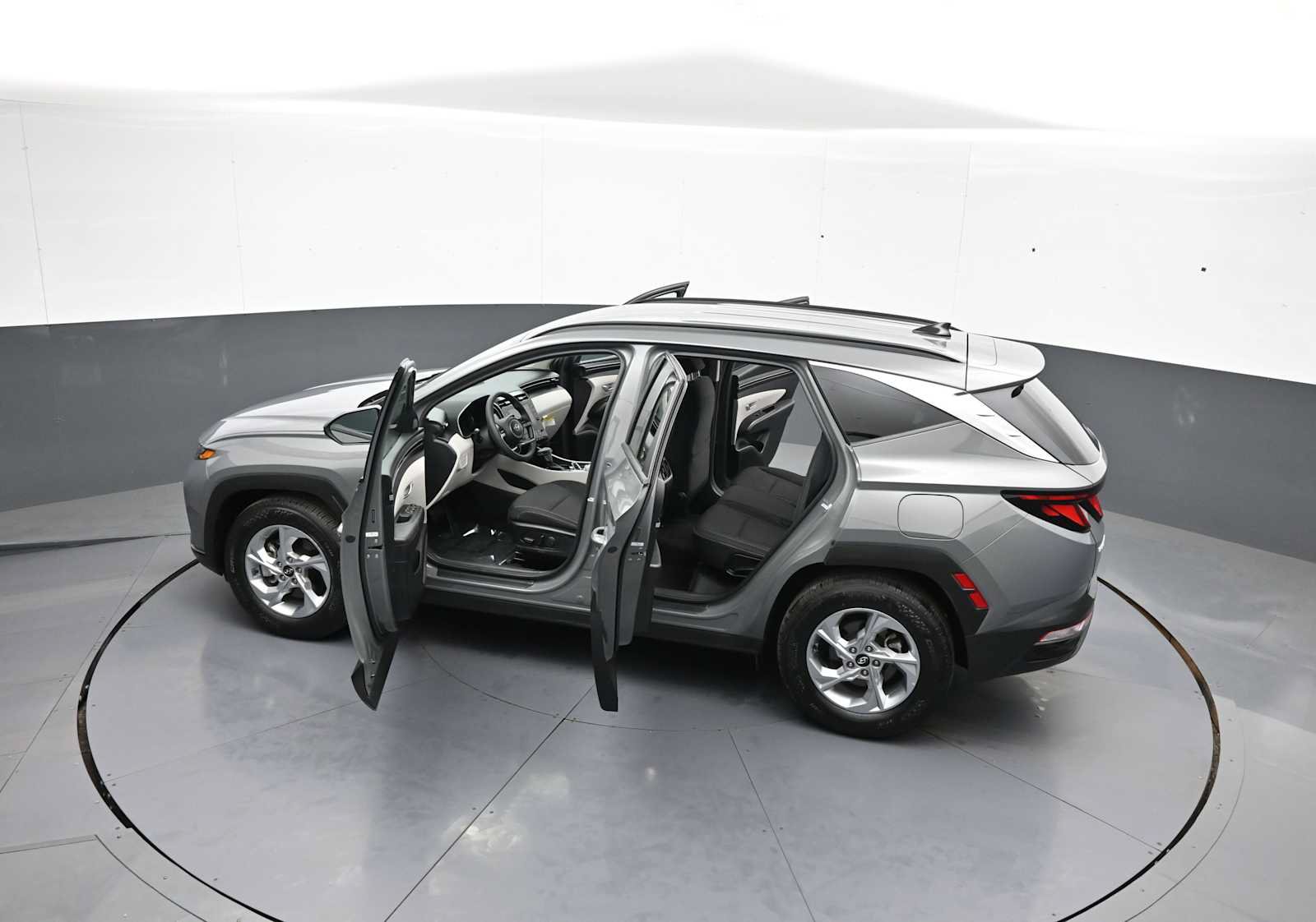 Used 2024 Hyundai Tucson SEL FWD image 44