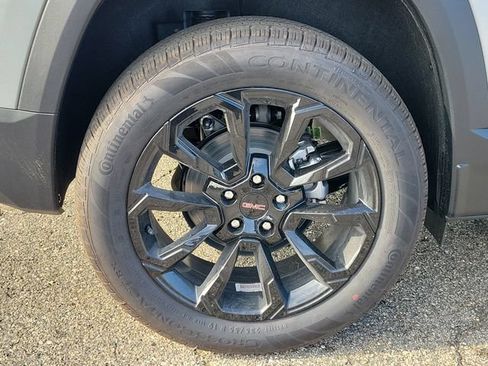 New 2027 GMC Terrain Elevation w/ Elevation Premium Package AWD/4WD image 5