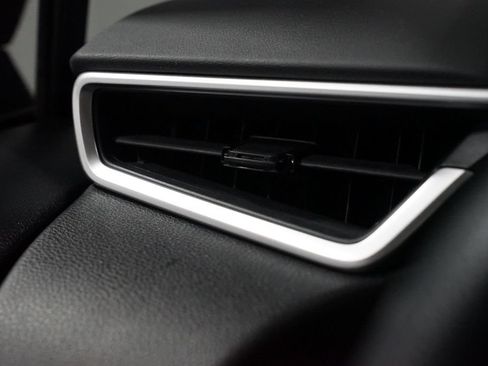 Certified 2022 Toyota Corolla LE FWD image 22