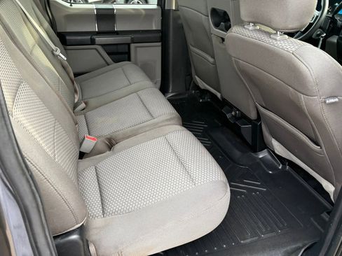 Used 2020 Ford F150 XLT image 35