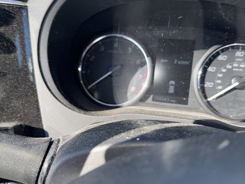 Used 2018 Mitsubishi Outlander ES image 9