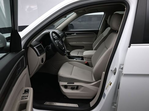 Used 2019 Volkswagen Atlas SEL image 9