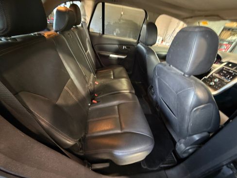 Used 2013 Ford Edge SEL image 18