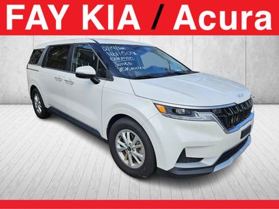 Used 2022 Kia Carnival LX