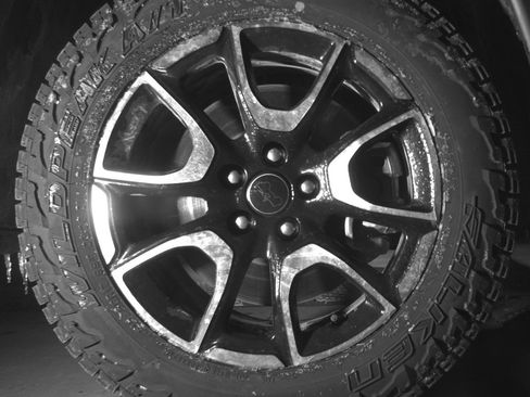 Used 2025 Jeep Compass Trailhawk AWD/4WD image 13