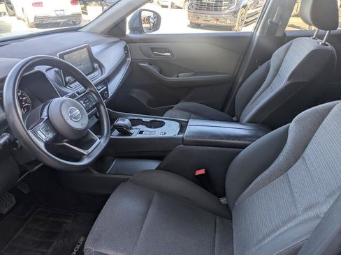 Used 2021 Nissan Rogue SV FWD image 12