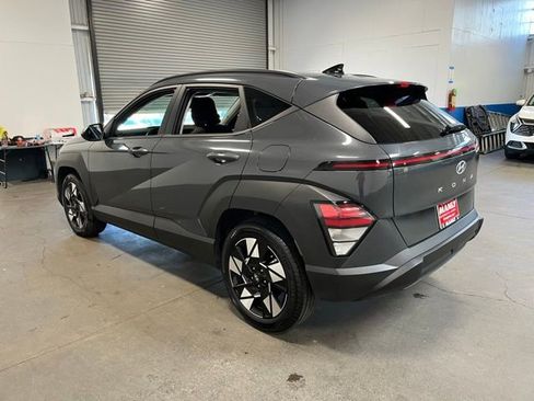 Used 2024 Hyundai Kona SEL FWD image 5