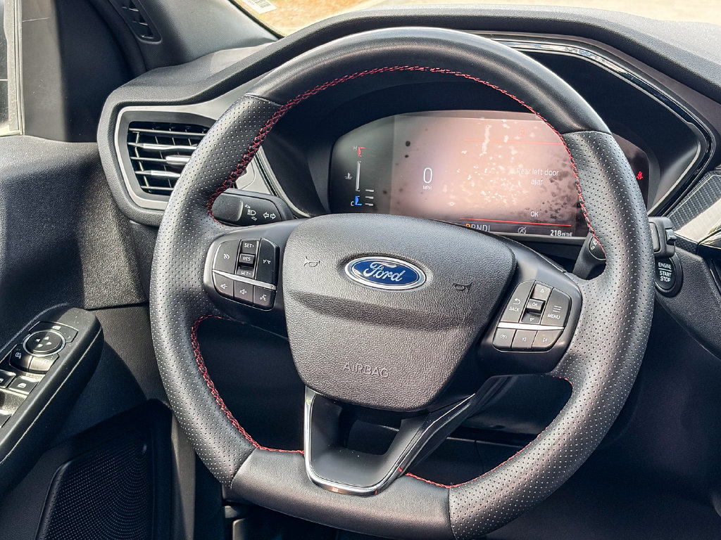 Used 2024 Ford Escape ST-Line AWD/4WD image 18