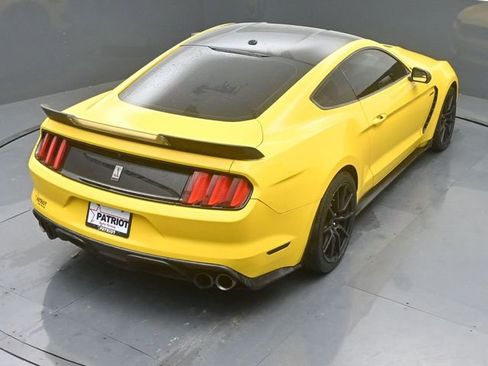 Used 2016 Ford Mustang Shelby GT350 w/ Technology Package RWD image 31