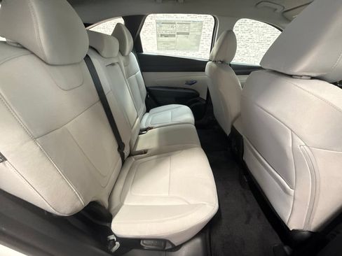 New 2026 Hyundai Tucson SE FWD image 12